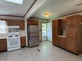 470 Baker St - Photo 16