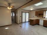 470 Baker St - Photo 14