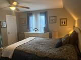 283 Webster St - Photo 17