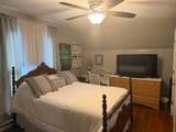 283 Webster St - Photo 22