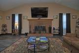 577 Holt Ln - Photo 4