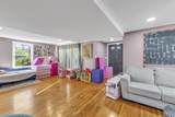1429 Main St - Photo 13