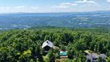 712 Summit Village - Photo 11