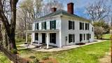 1335 Washington St - Photo 2