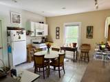 208 Maple St - Photo 14