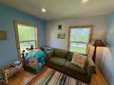 208 Maple St - Photo 29