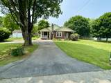 390 Ingleside Ave - Photo 3