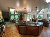 551 Montvue Dr - Photo 10