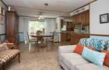 220 Manor Dr - Photo 16