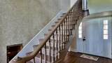 725 Old Spruce Rd - Photo 29