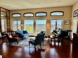 935 Vista Way - Photo 3