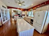 935 Vista Way - Photo 52