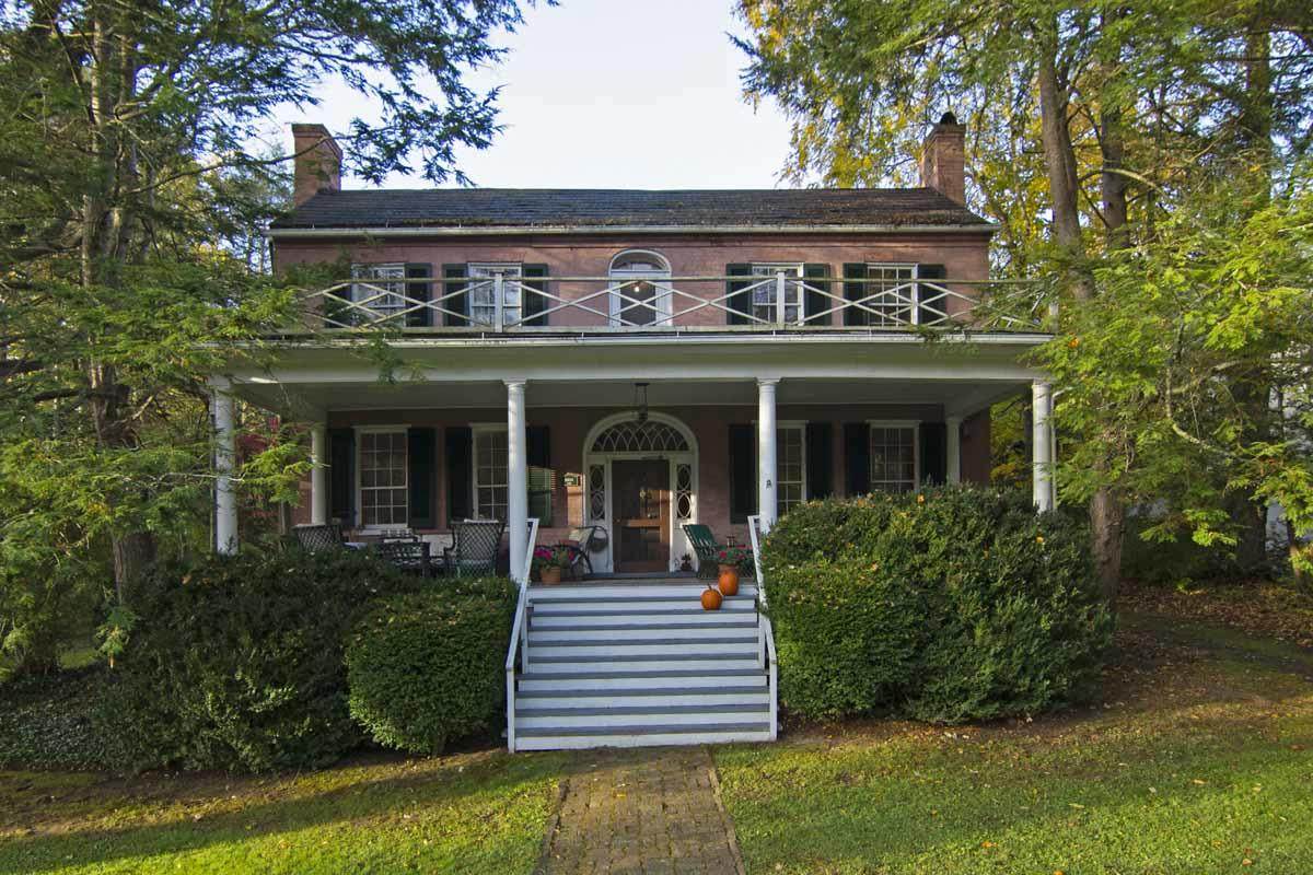 1248 Washington St - Photo 1