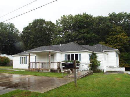818 13th Ave - Photo 1