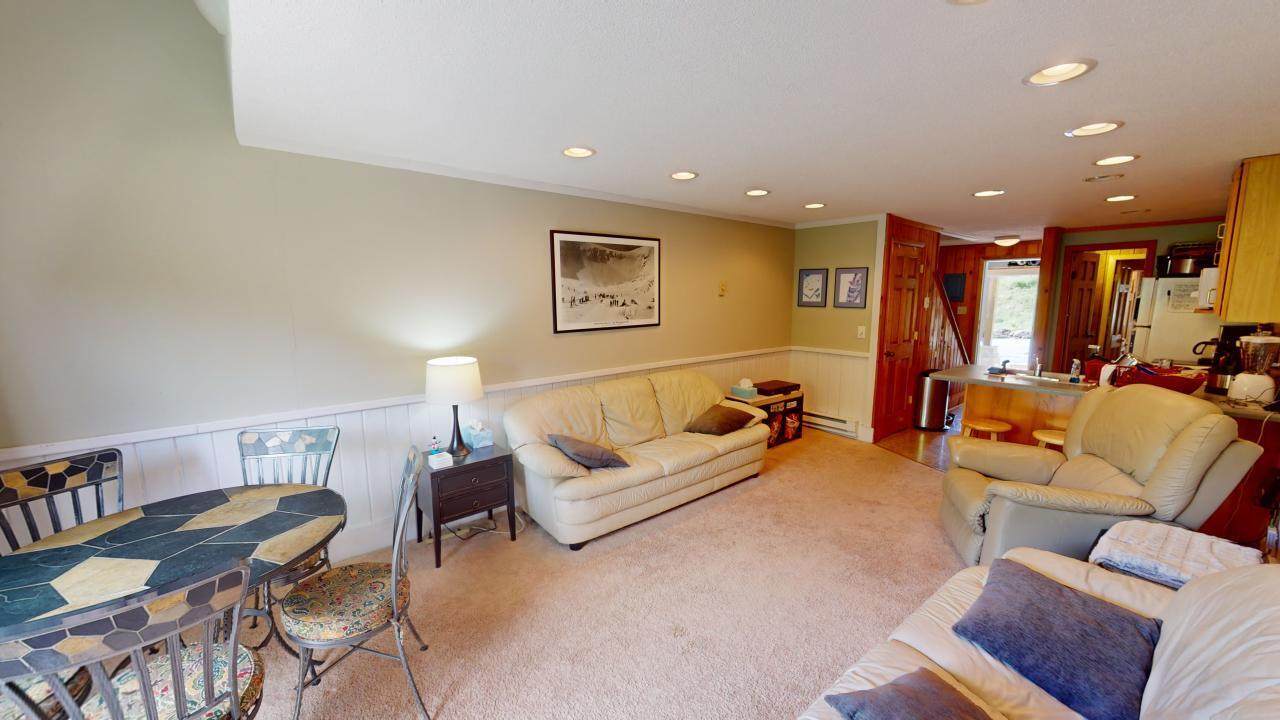 27 Shamrock - Photo 1