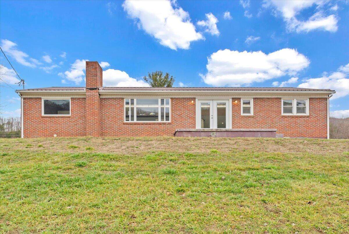 8173 Seneca Trl - Photo 1