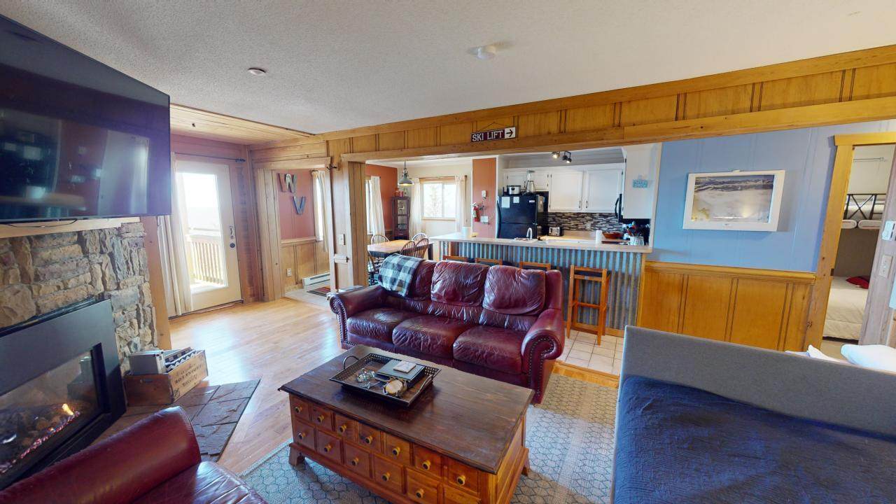 108b Summit - Photo 1