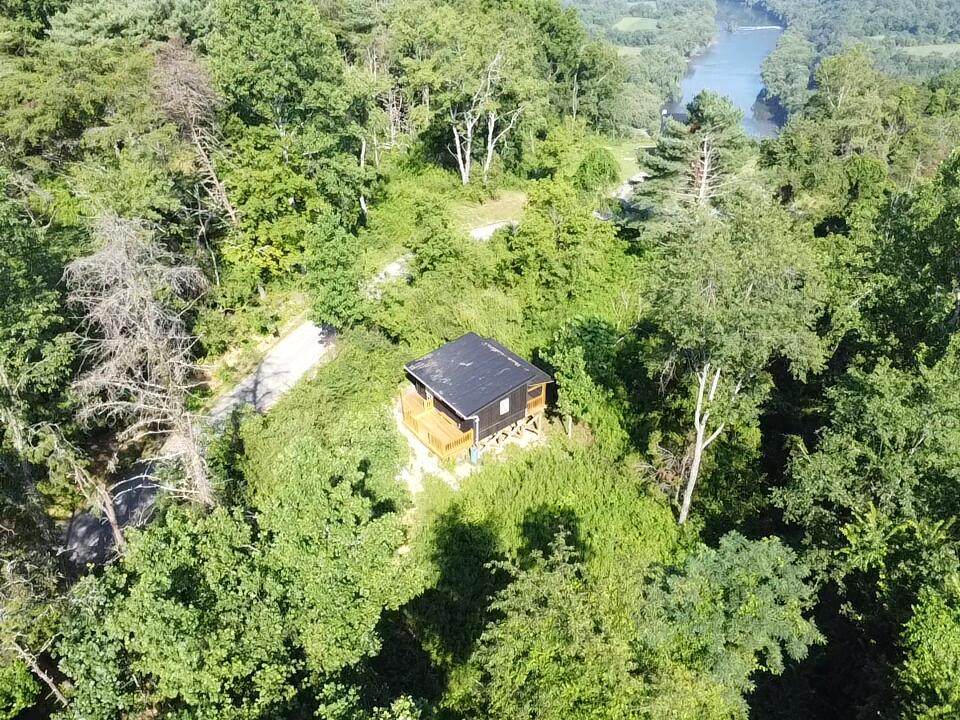 768 Grandview Dr - Photo 1