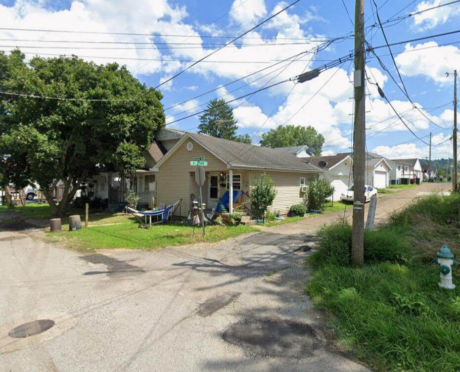 1841 Virginia Ave - Photo 1
