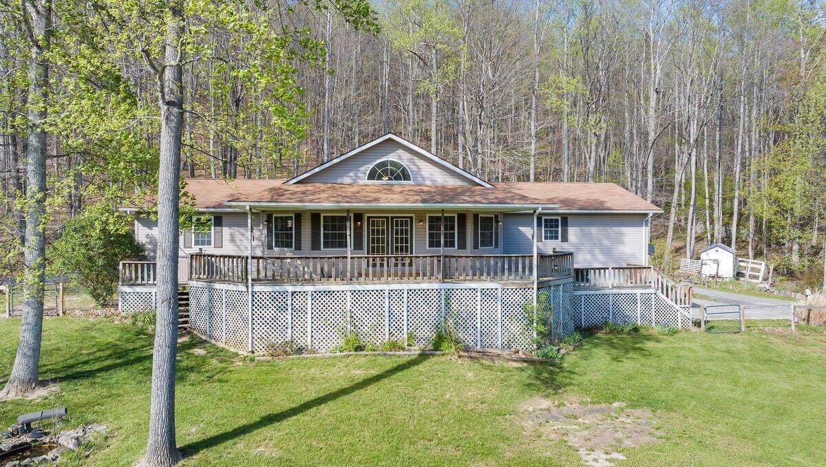 3655 Knobs Rd - Photo 1