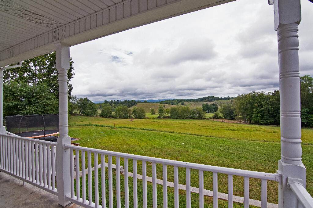 https://bt-photos.global.ssl.fastly.net/greenbrier/orig_boomver_1_26-837-2.jpg