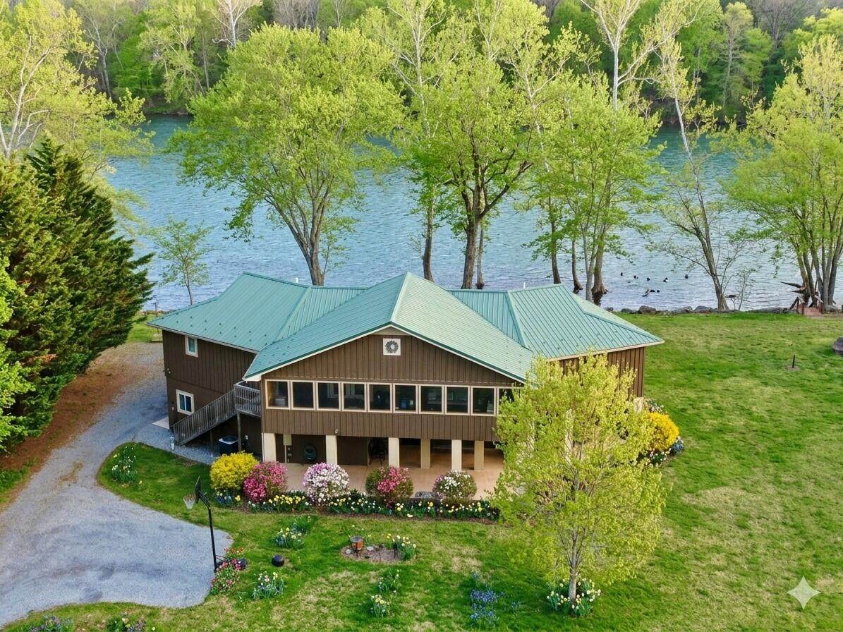 265 Emerald Isle - Photo 1
