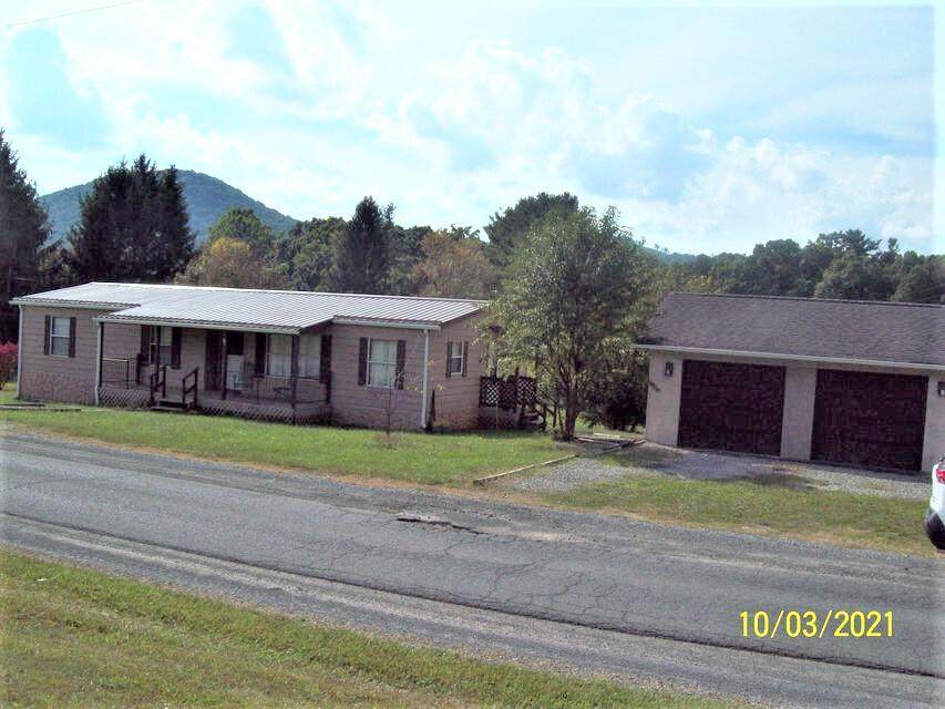 231 Ballard Ave. - Photo 1
