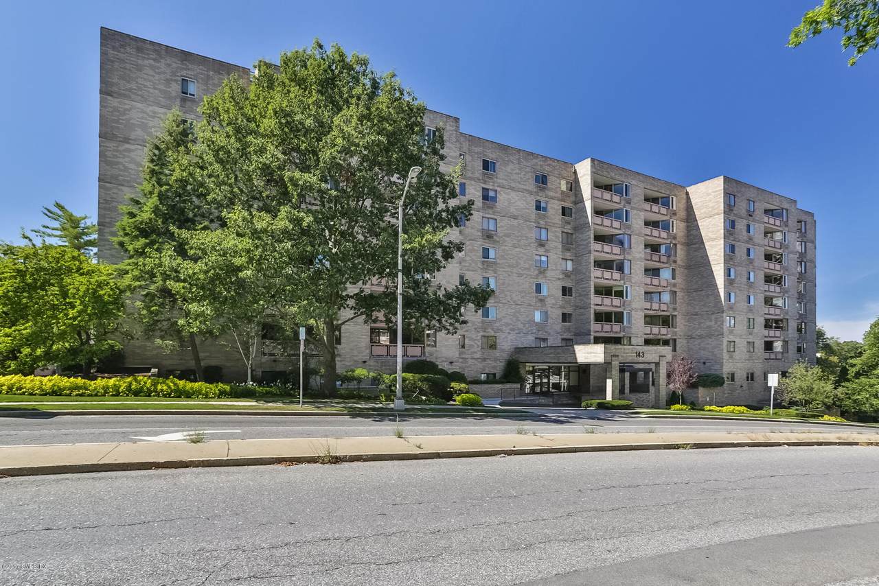 143 Hoyt Street - Photo 1