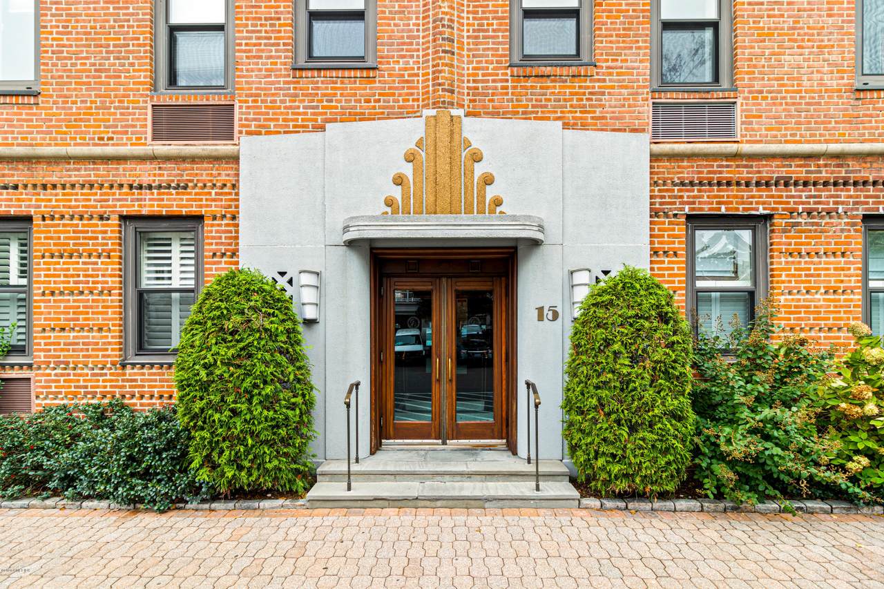 15 Lafayette Court - Photo 1