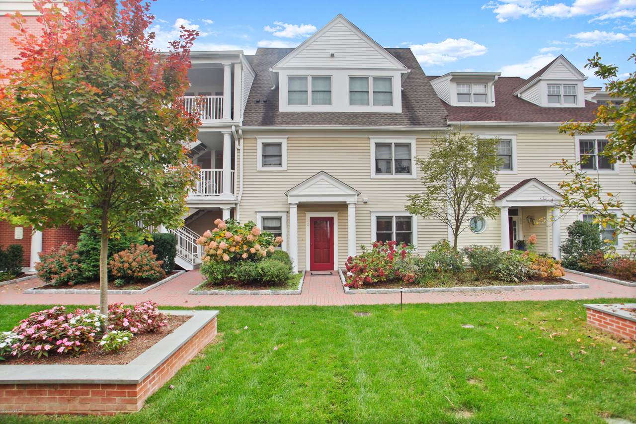 51 Forest Avenue - Photo 1
