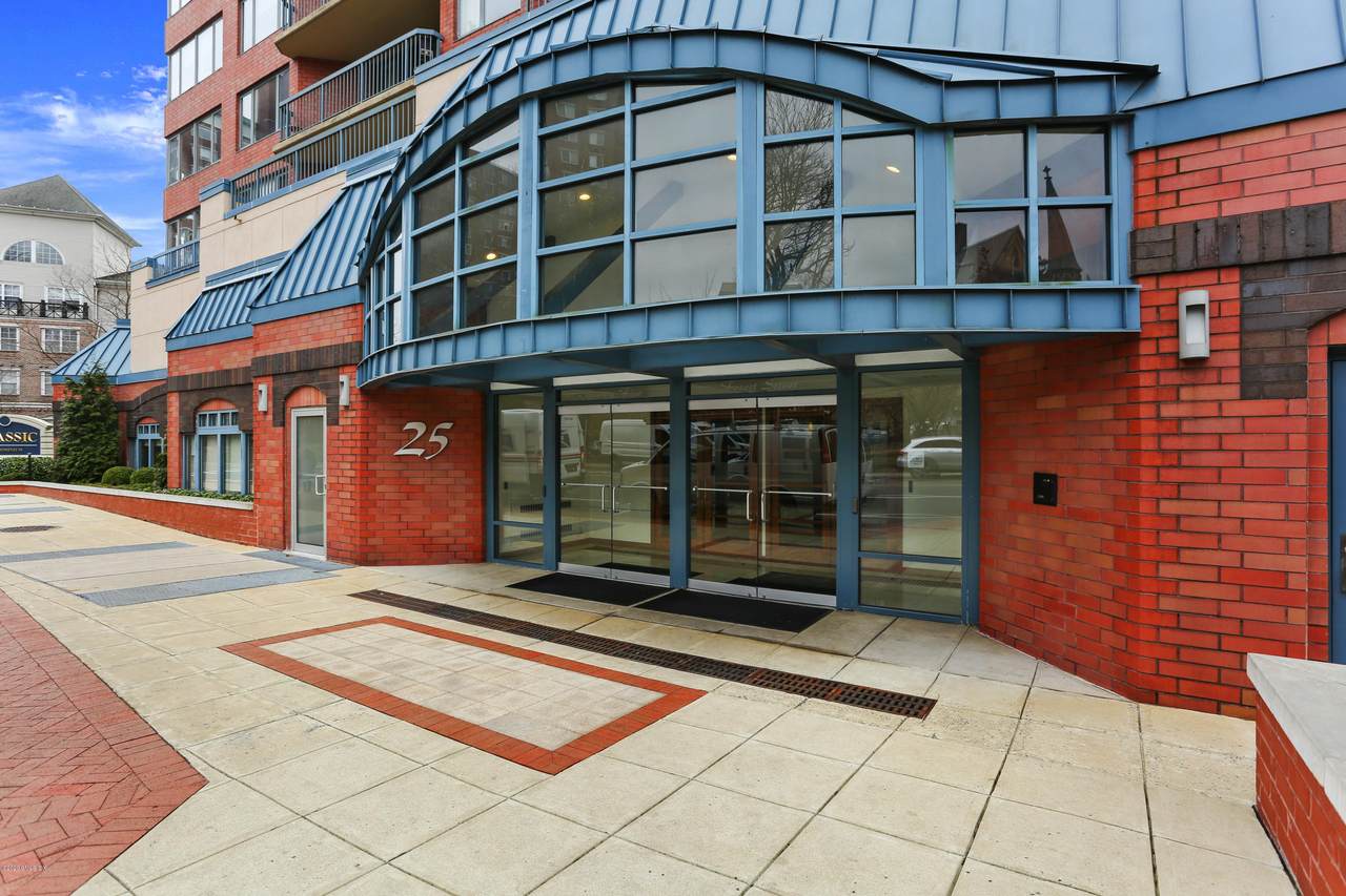 25 Forest Street - Photo 1