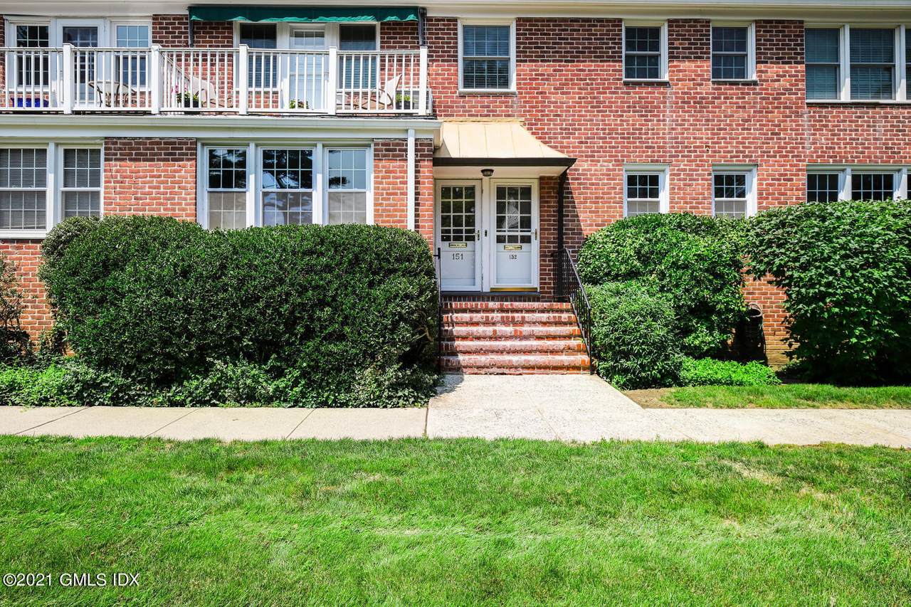 151 Putnam - Photo 1