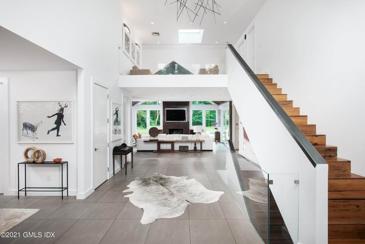 71 Richmond Hill Road - Photo 1