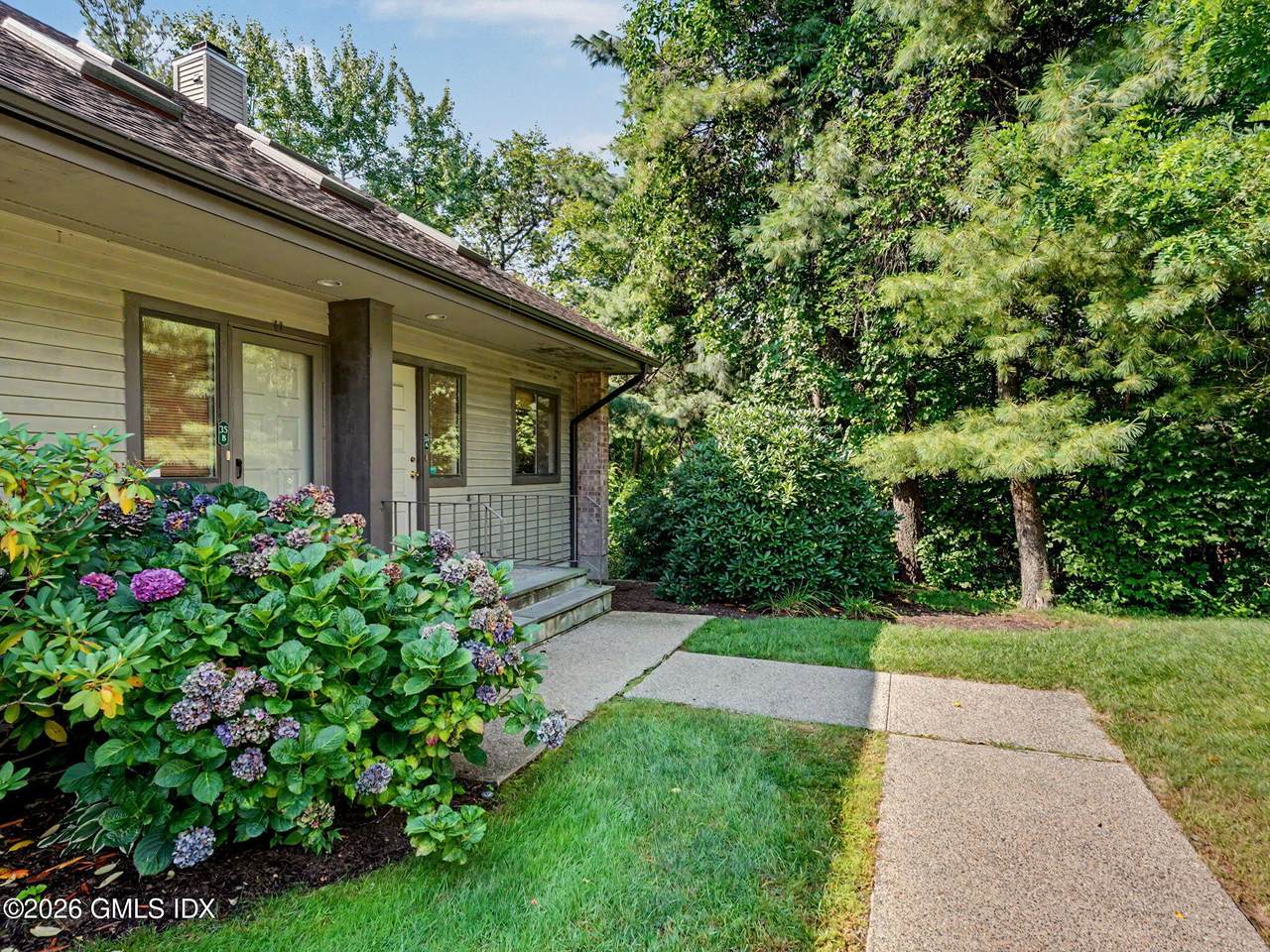 9 Old N Stamford Road - Photo 1
