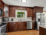 29 Division Street West - Photo 12