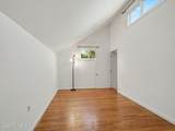 29 Division Street West - Photo 26