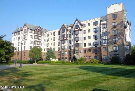 47 Lafayette Place - Photo 1