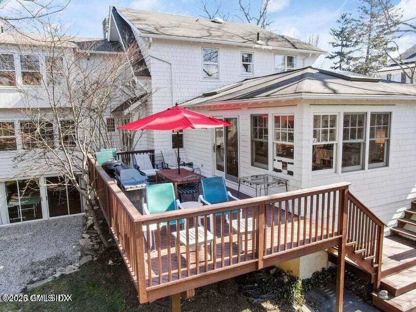 22 Tomac Avenue - Photo 1