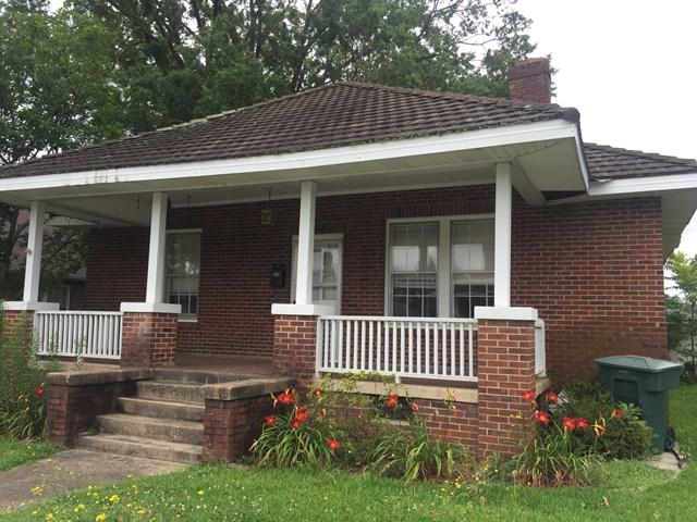 105 Lyman - Photo 1