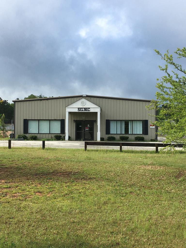 19 Midway Drive - Photo 1