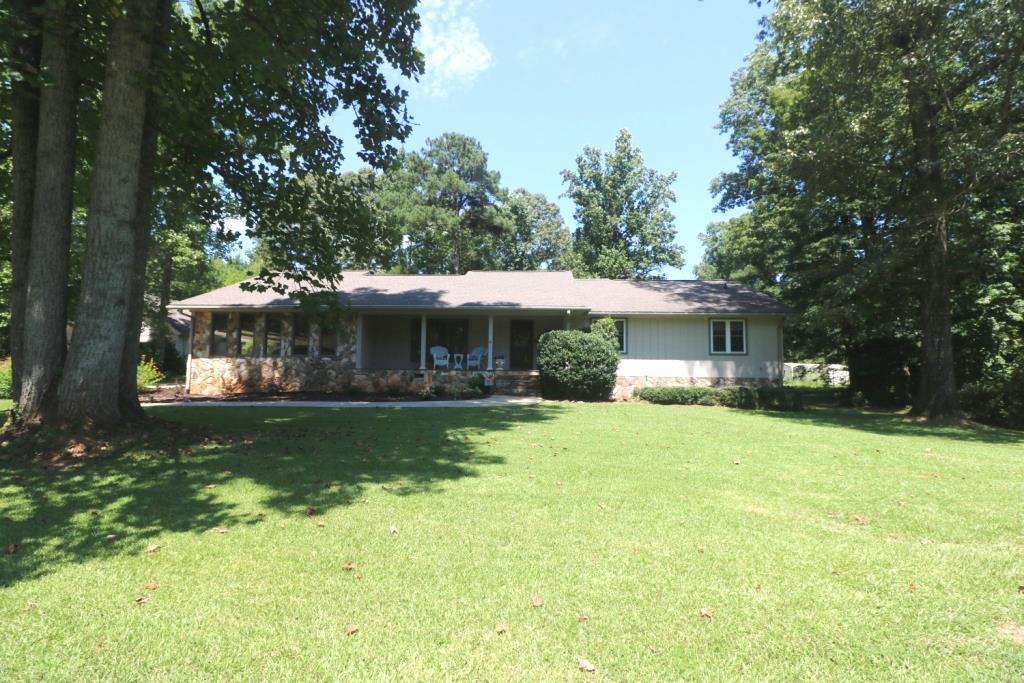 173 Dogwood Lane - Photo 1