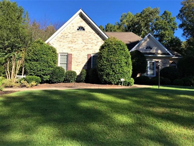 203 Fairway Drive - Photo 1