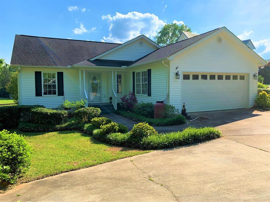 1007 Ridgewood Drive - Photo 1