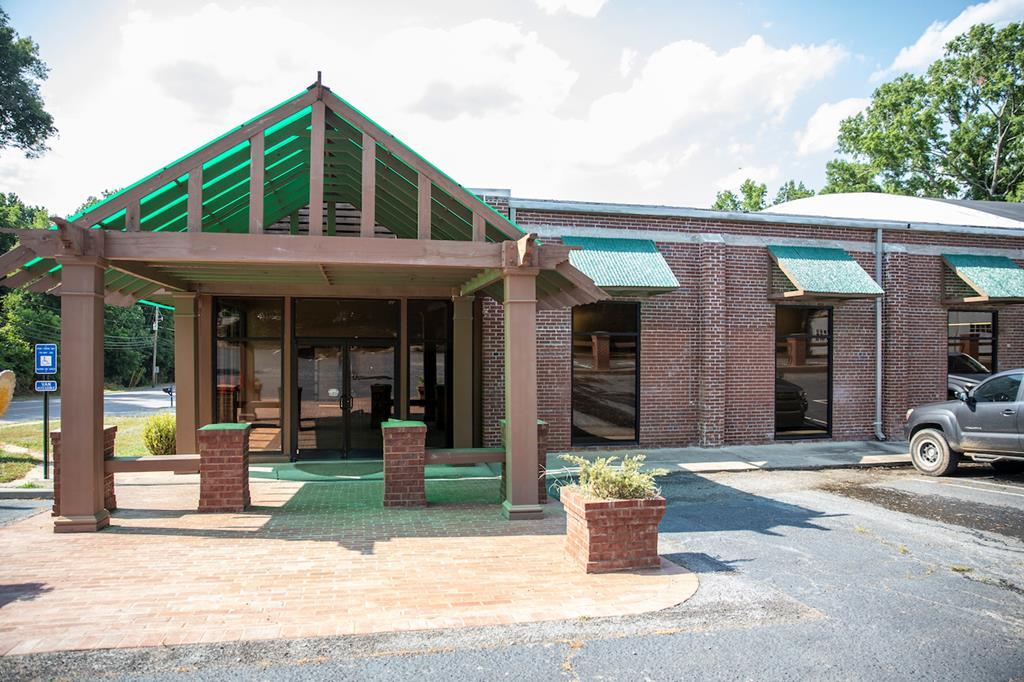 310 Buncombe Street - Photo 1