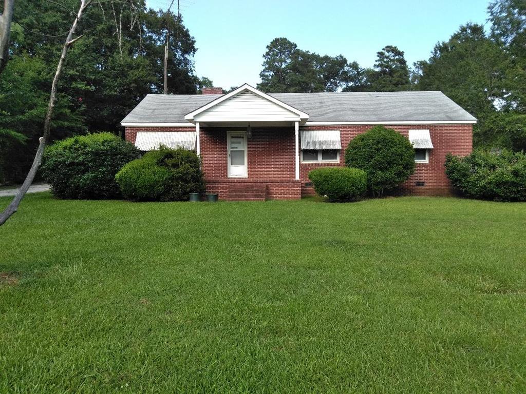 111 Snyder - Photo 1