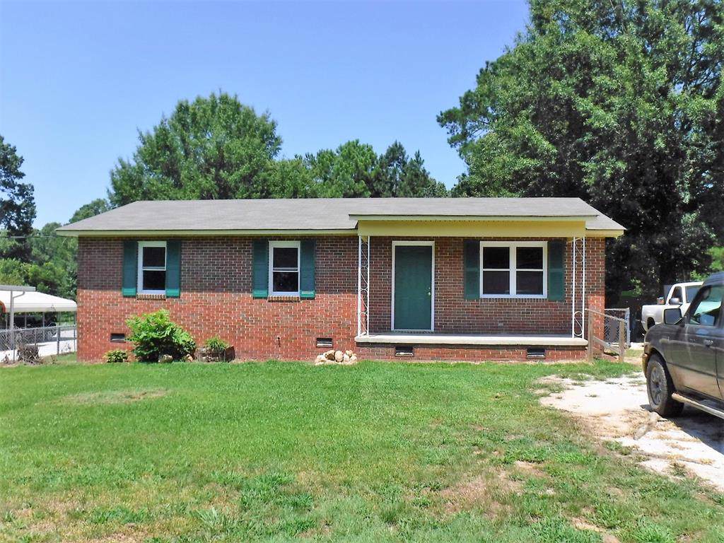 316 Pinehurst Drive - Photo 1
