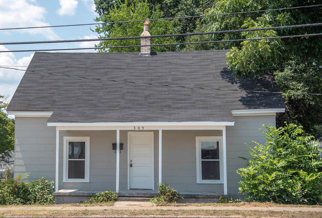 305 Lucas Avenue - Photo 1