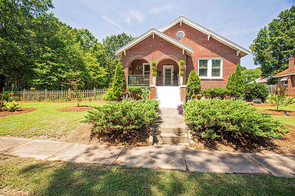 530 Bond Avenue - Photo 1