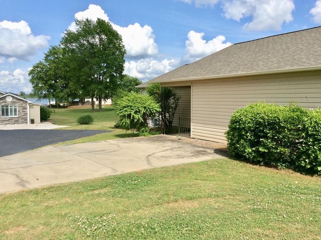 128 Peake Court - Photo 1