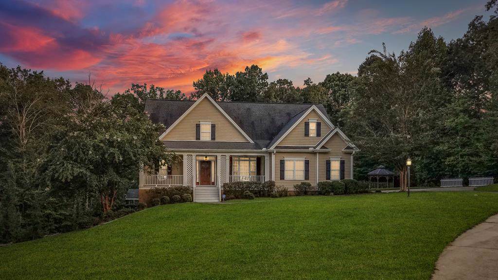 113 Deer Run - Photo 1